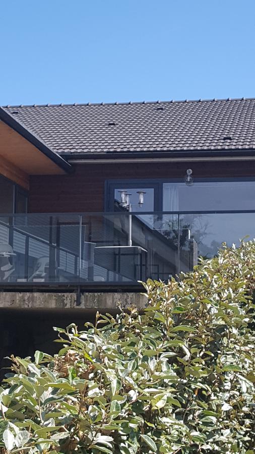 Logis Le Cadusia Hotel Chaource Exterior photo