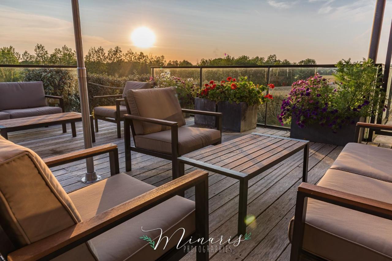 Logis Le Cadusia Hotel Chaource Exterior photo